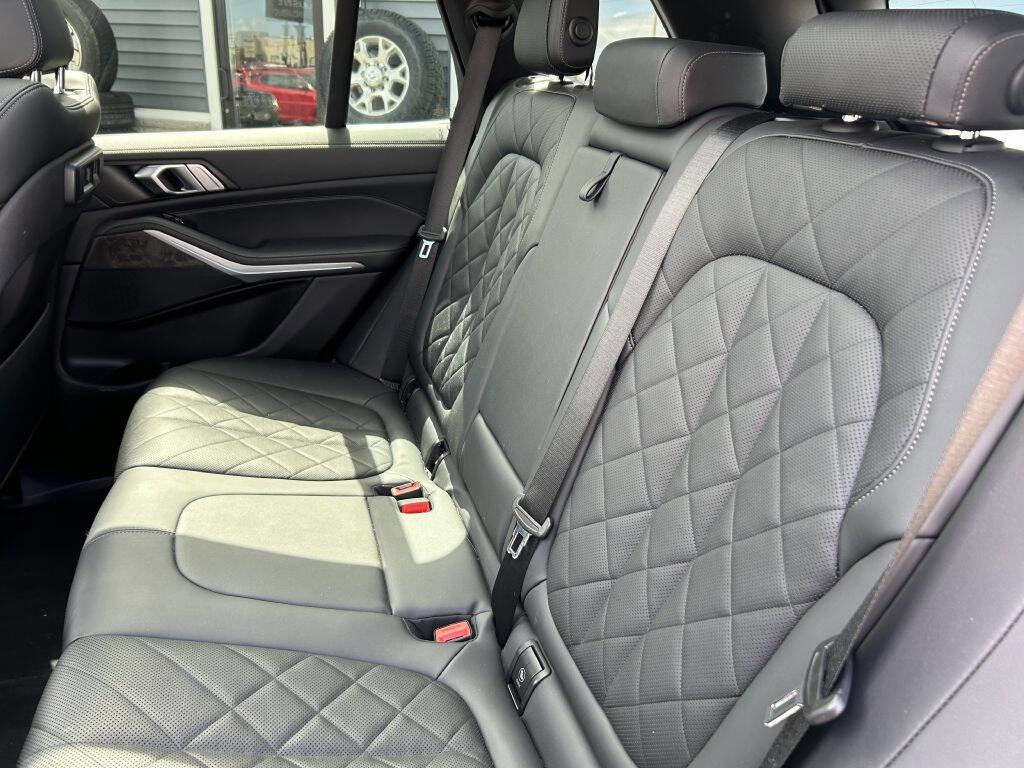 Used 2023 BMW X5 xDrive40i image 38