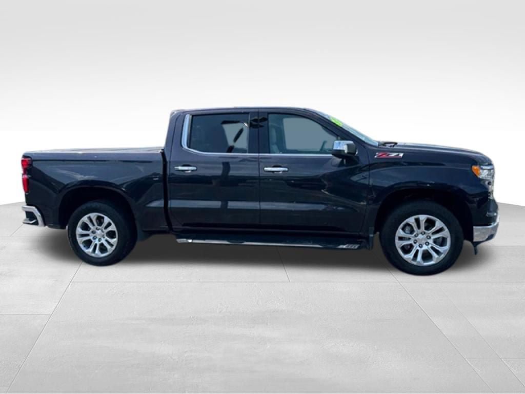 Used 2024 Chevrolet Silverado 1500 LTZ w/ LTZ Premium Package AWD/4WD image 9
