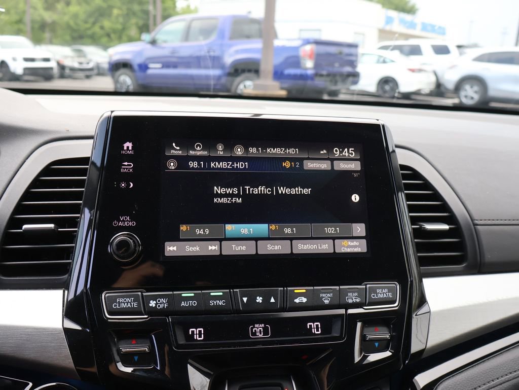 Certified 2024 Honda Odyssey Touring image 22