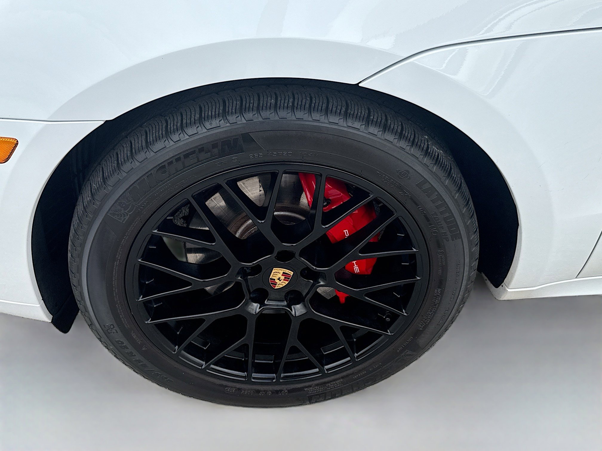 Used 2020 Porsche Macan GTS image 37