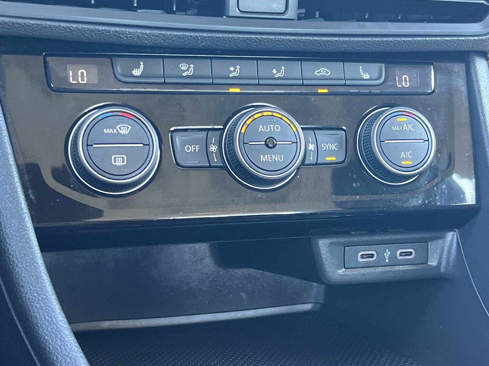 Certified 2022 Volkswagen Jetta SE image 15