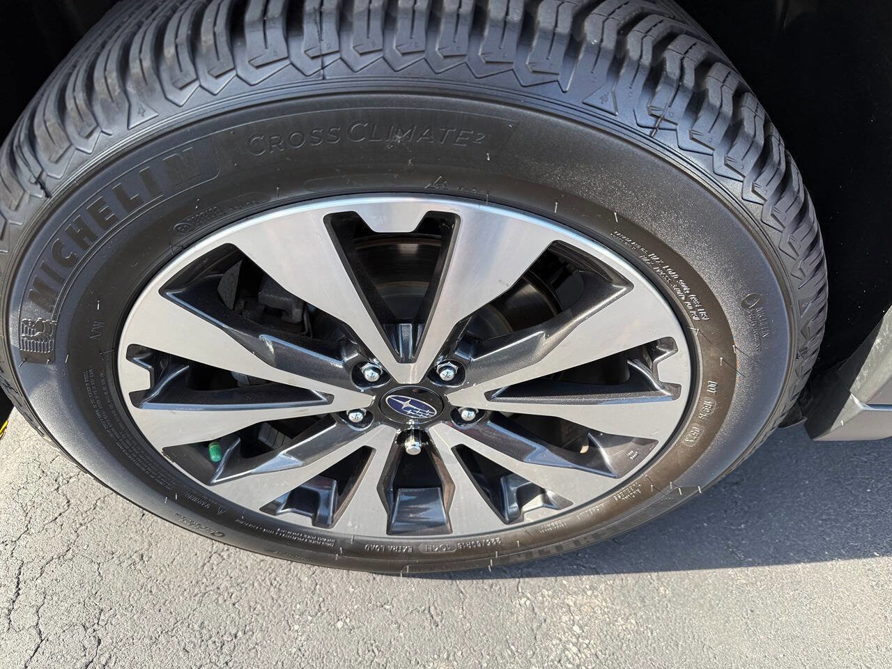 Used 2016 Subaru Outback 2.5i Limited image 46