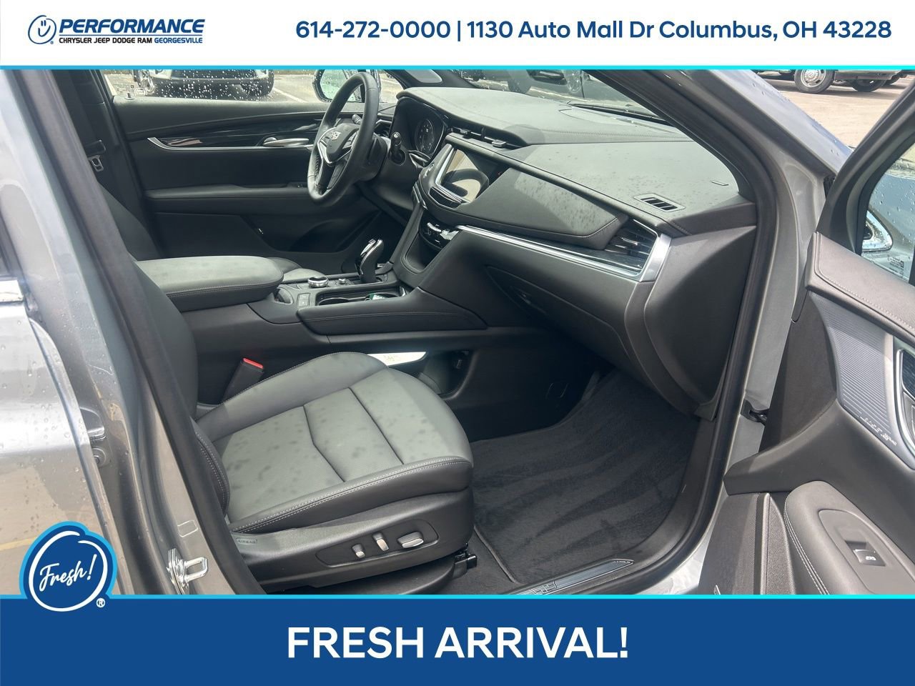 Used 2025 Cadillac XT5 Premium Luxury w/ Technology Package AWD/4WD image 13