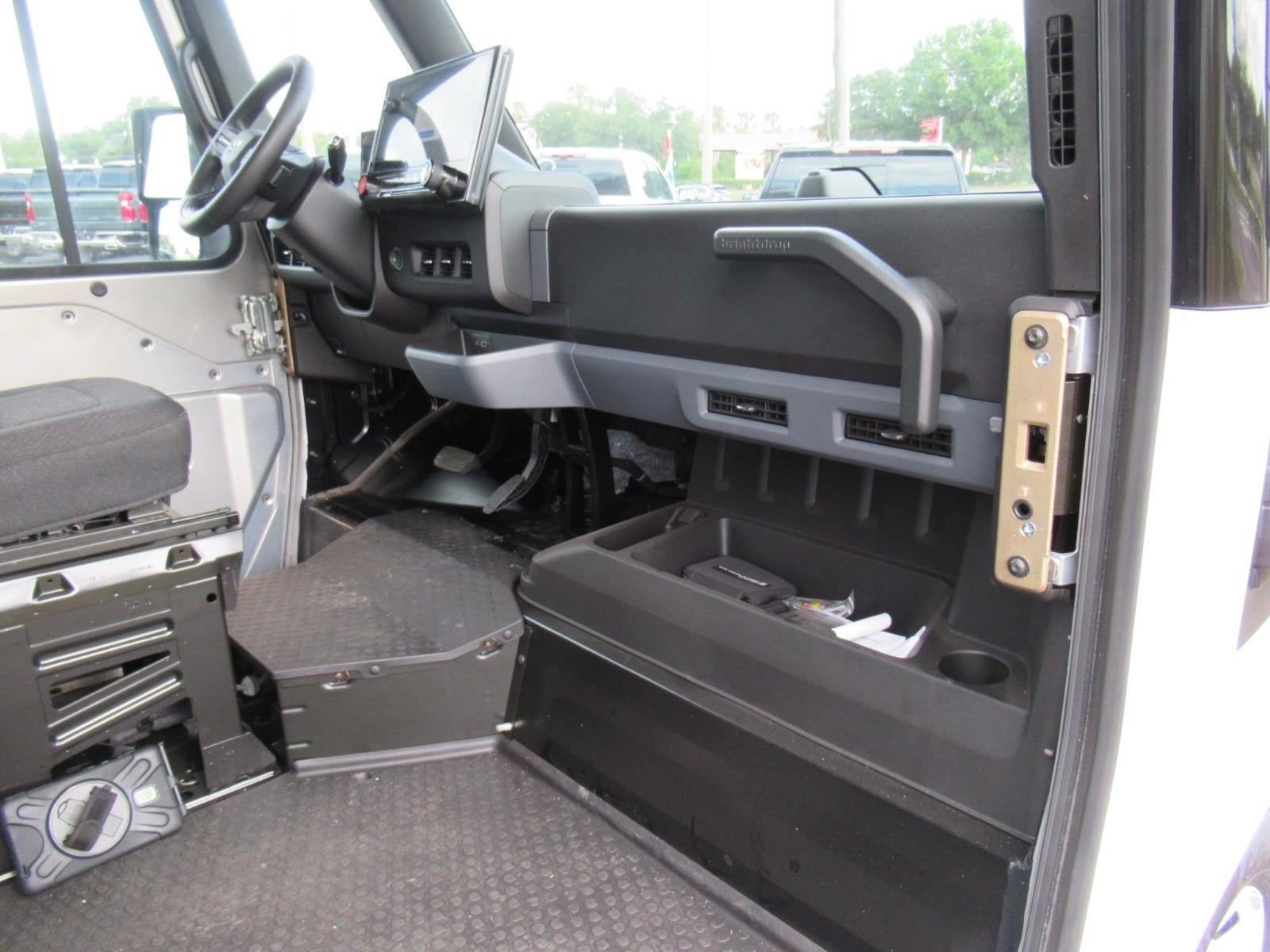 New 2025 Chevrolet Brightdrop 400 FWD image 11