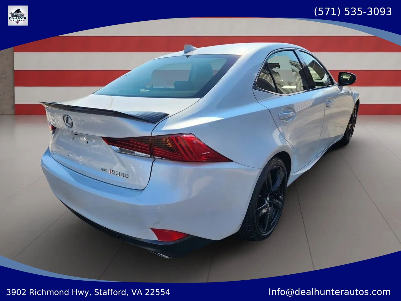 Used 2018 Lexus IS 300 AWD w/ Comfort Package image 6
