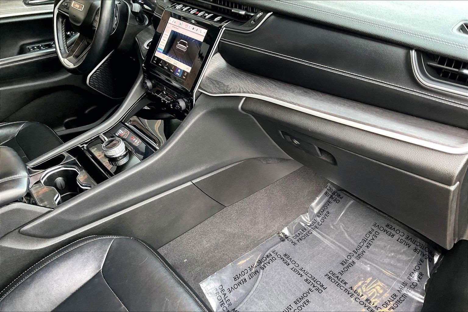 Used 2021 Jeep Grand Cherokee L Limited image 21