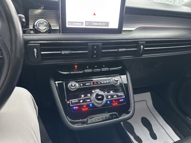 Used 2021 Lincoln Corsair AWD w/ Premium Package image 35