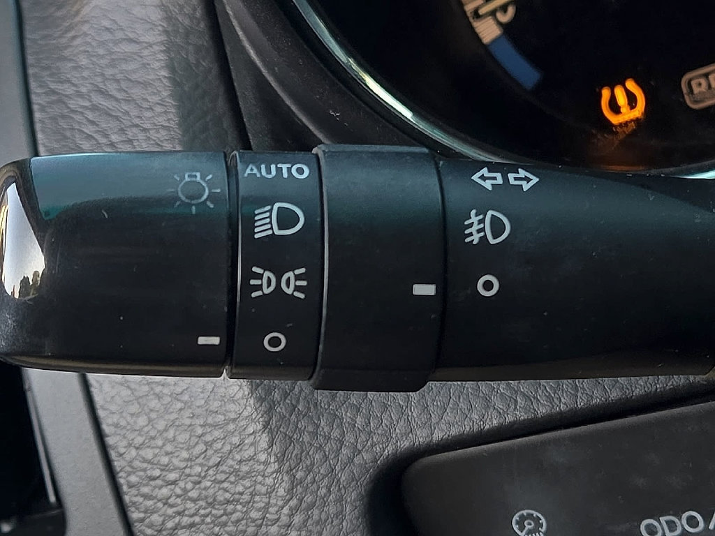 Used 2008 Lexus RX 400h AWD w/ Premium Plus Pkg image 17
