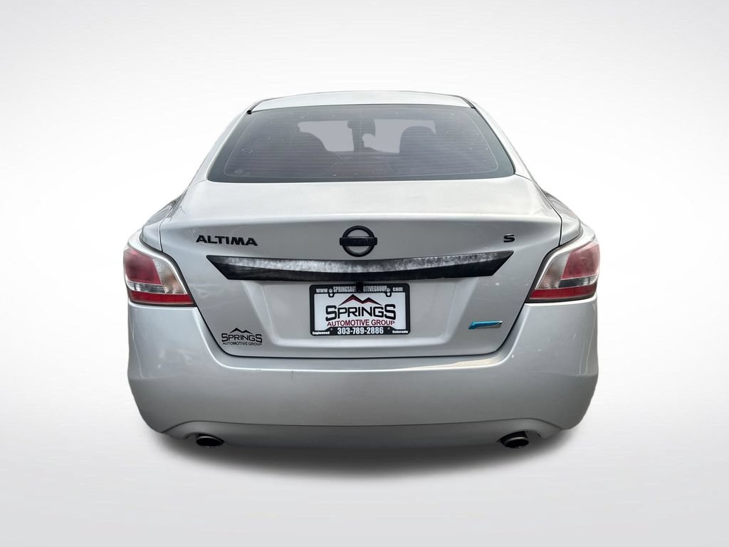 Used 2013 Nissan Altima 2.5 S FWD image 4
