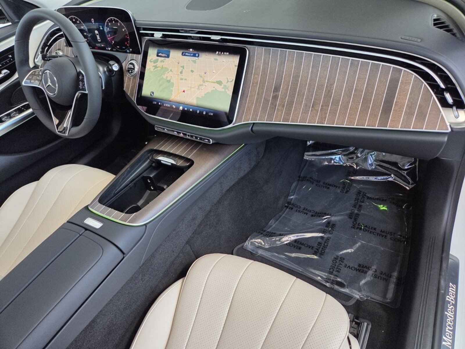 New 2026 Mercedes-Benz E 350 4MATIC Sedan image 19