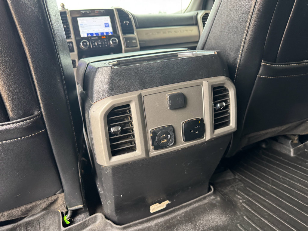 Used 2021 Ford F250 Lariat w/ Lariat Value Package AWD/4WD image 15