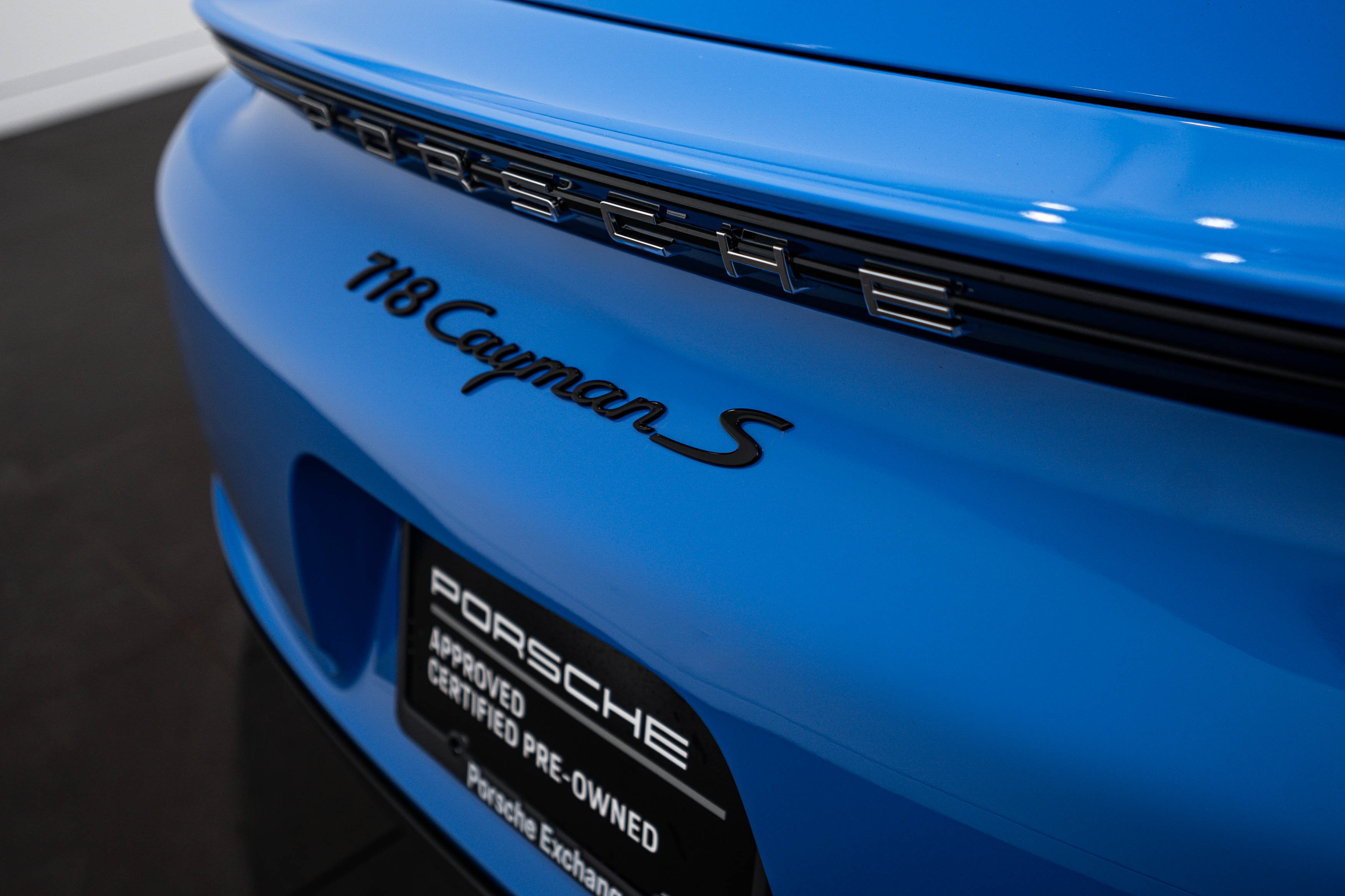 Certified 2025 Porsche 718 Cayman S RWD image 26