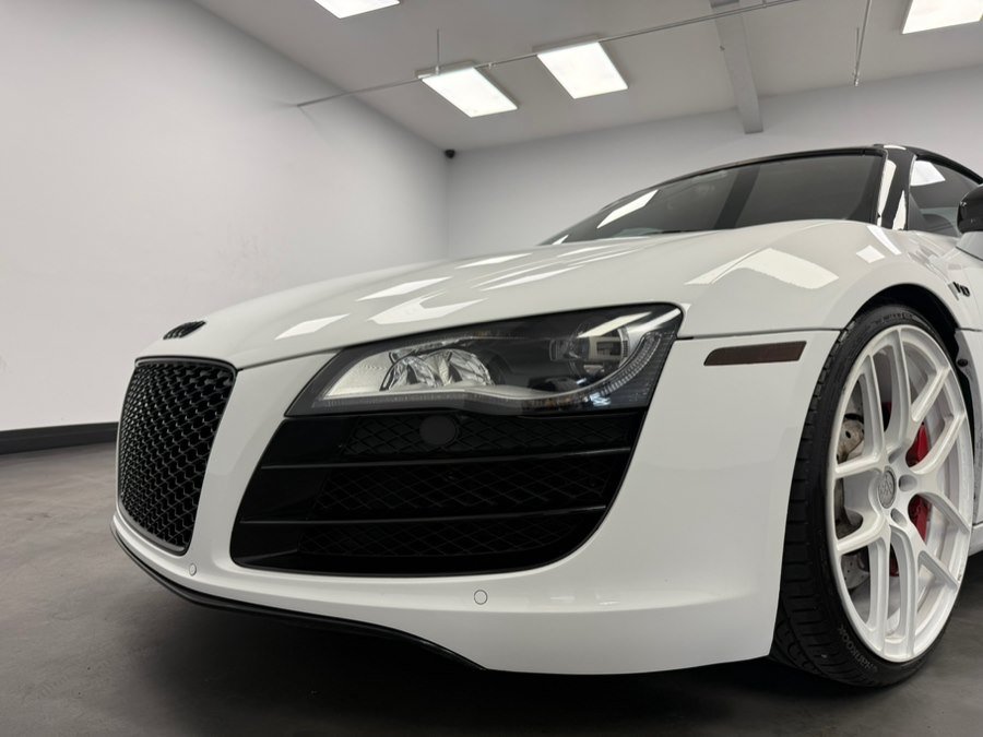 Used 2011 Audi R8 V10 AWD/4WD image 30