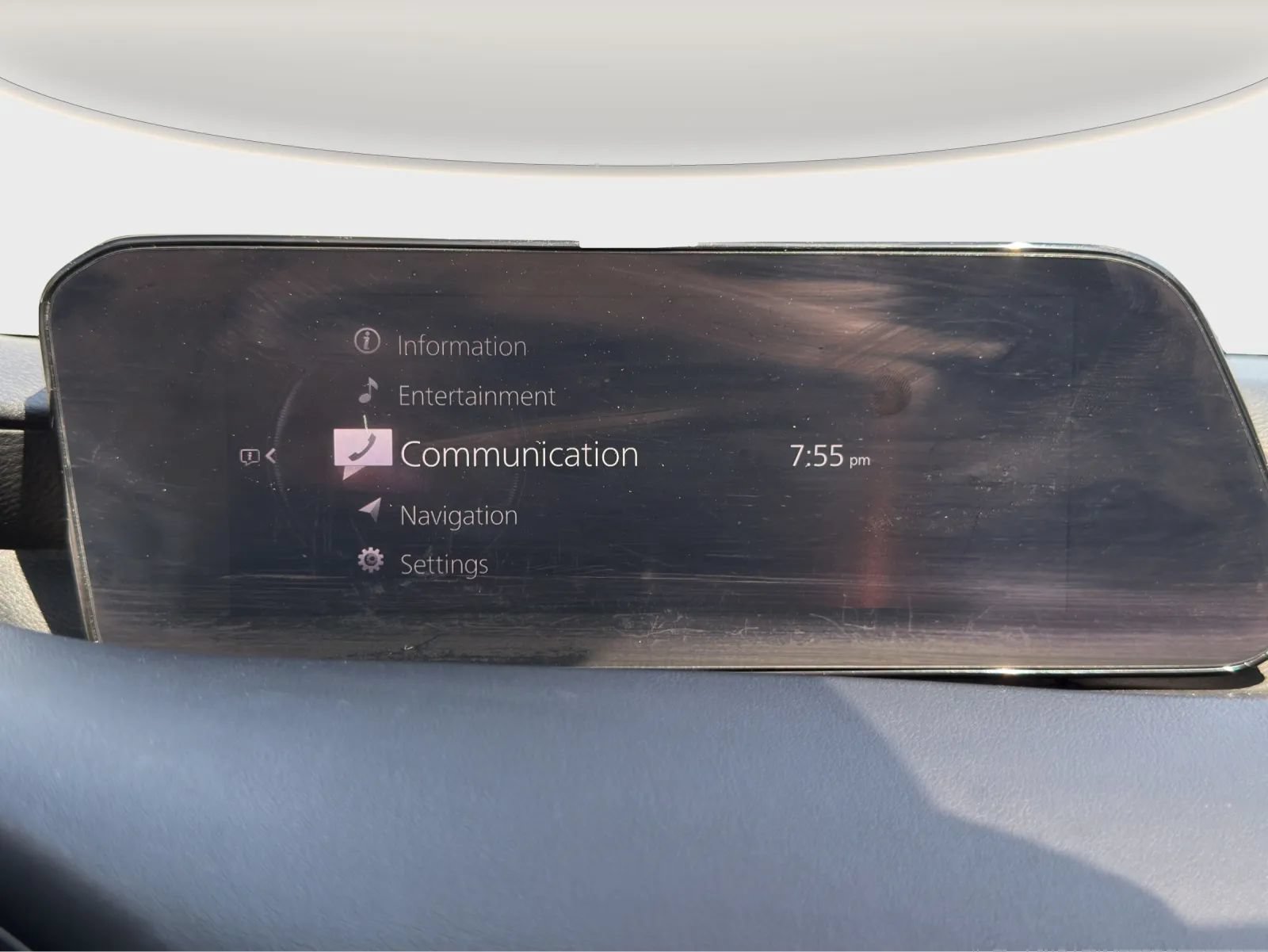 Used 2020 MAZDA MAZDA3 Hatchback FWD image 16