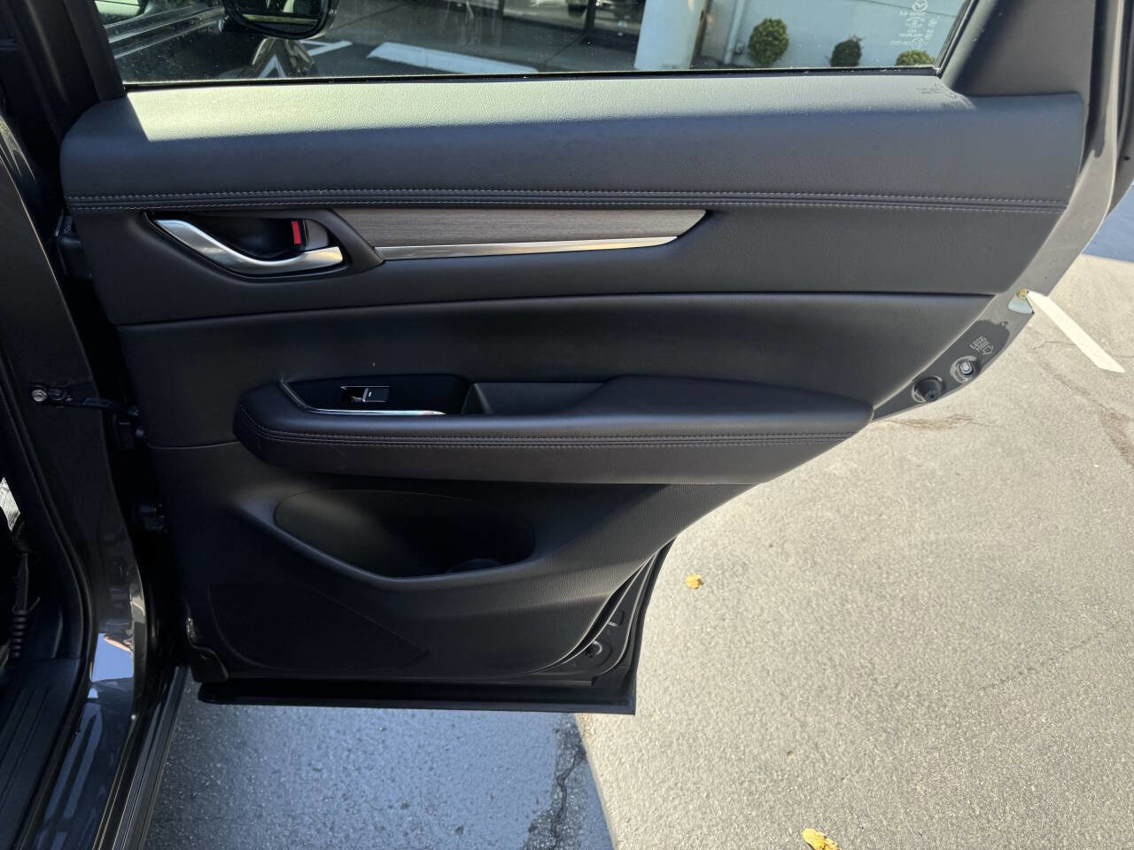 Used 2019 MAZDA CX-5 Signature image 18