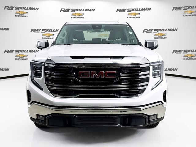 Used 2025 GMC Sierra 1500 SLT image 2