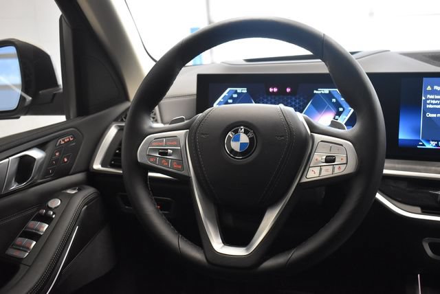 Used 2024 BMW X7 xDrive40i AWD/4WD image 24