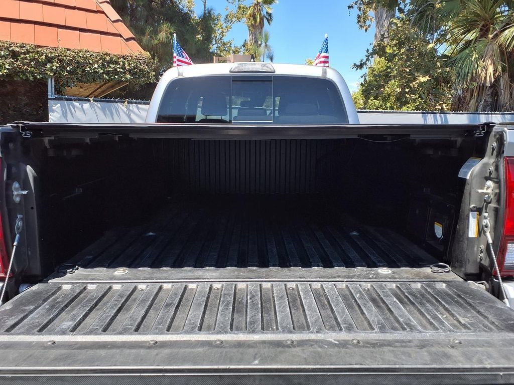 Used 2019 Toyota Tacoma TRD Sport RWD image 8