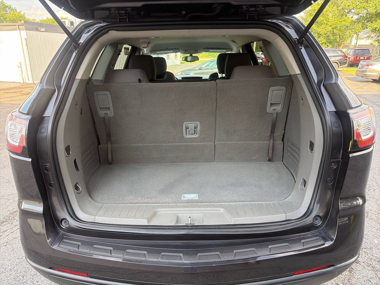 Used 2016 Chevrolet Traverse LS FWD image 26