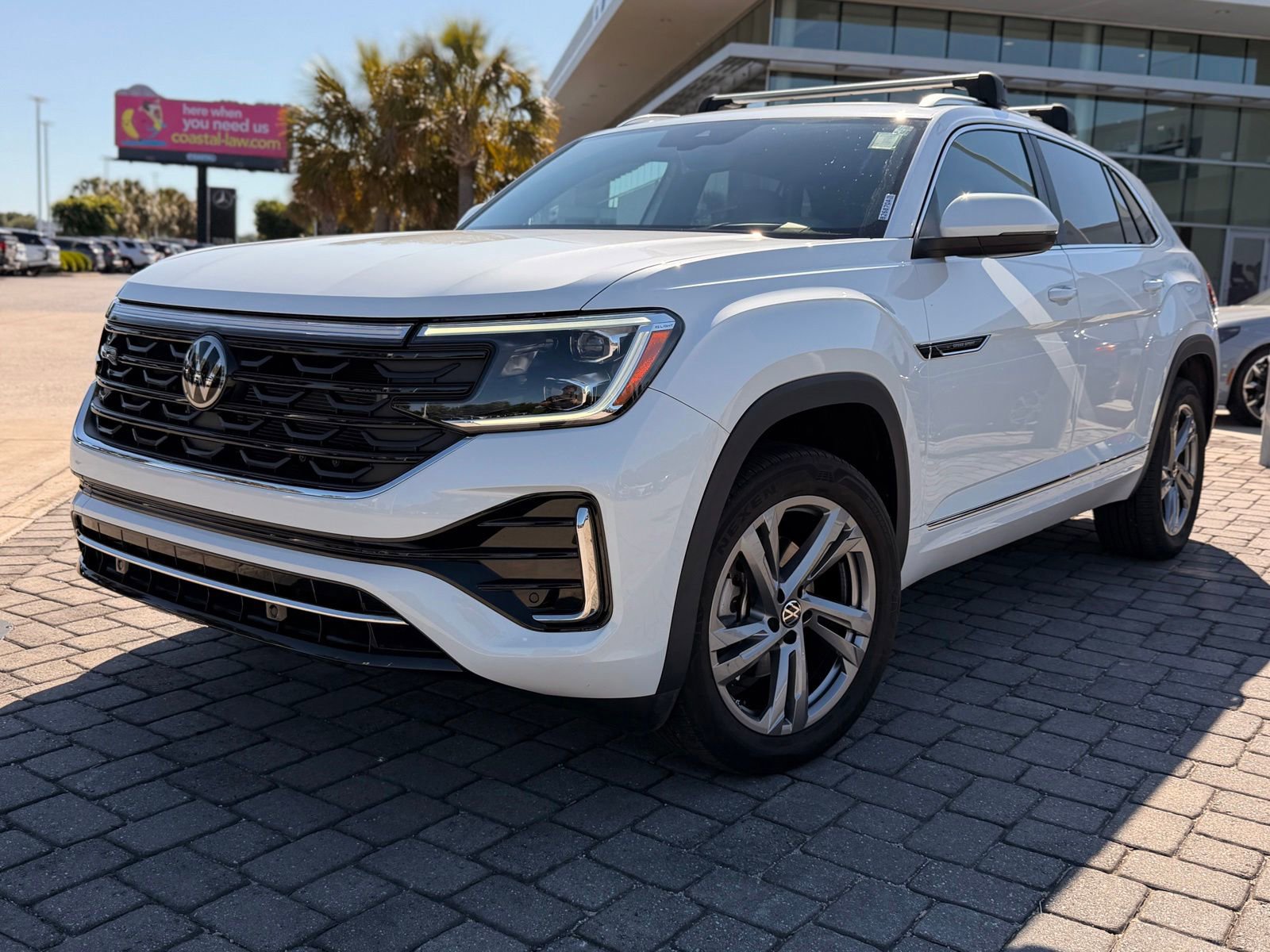 Used 2024 Volkswagen Atlas Cross Sport SEL R-Line AWD/4WD 360° Tour