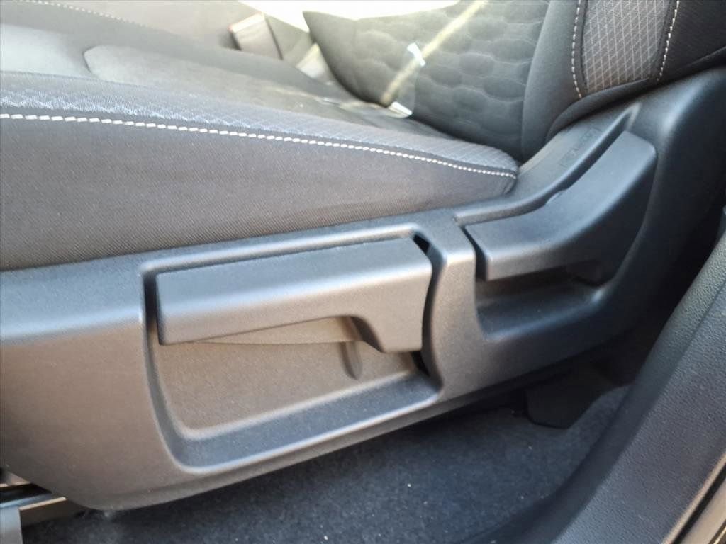 New 2025 Nissan Pathfinder S w/ Cargo Package image 25