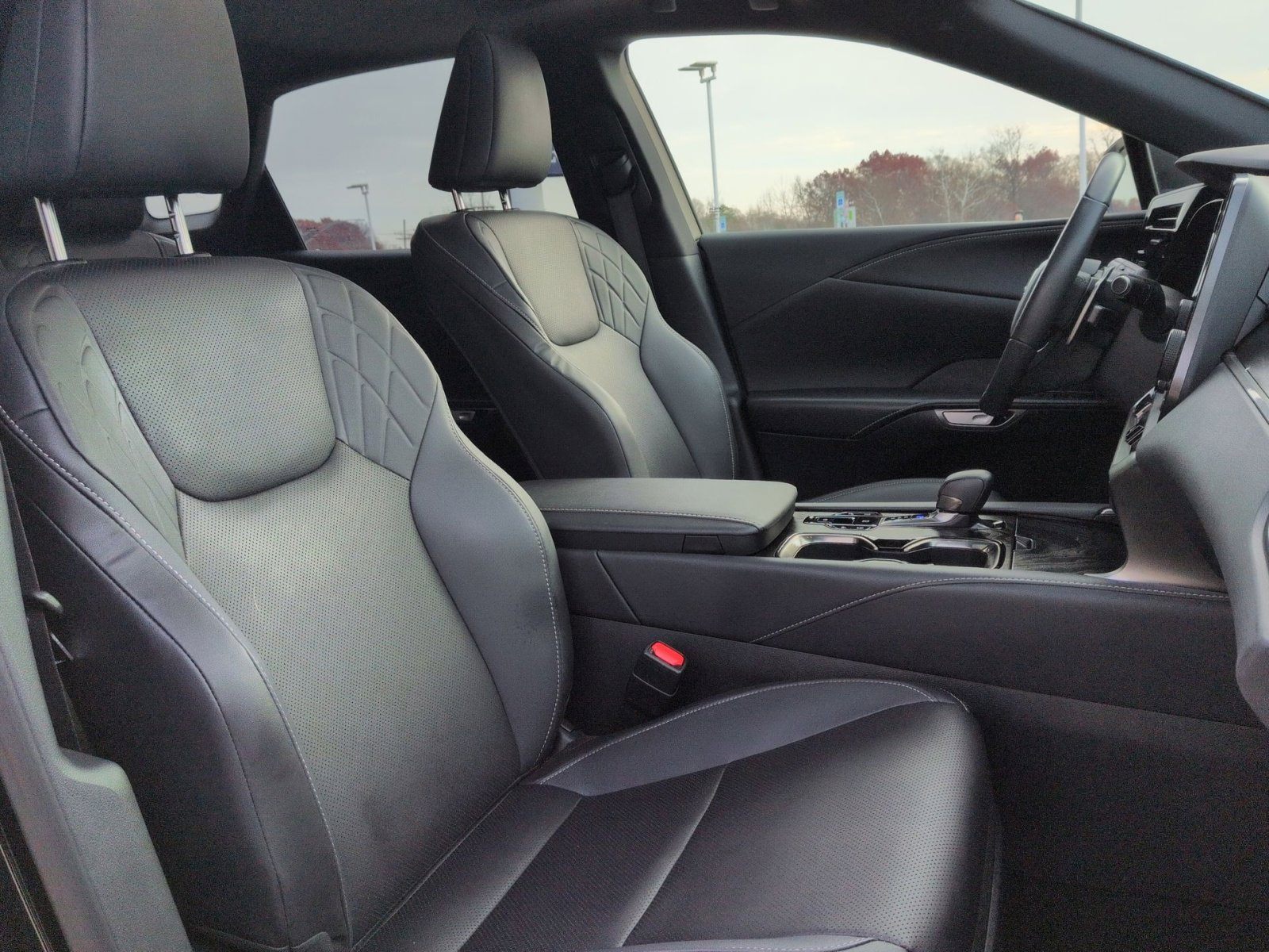 Used 2023 Lexus RX 350 AWD image 26