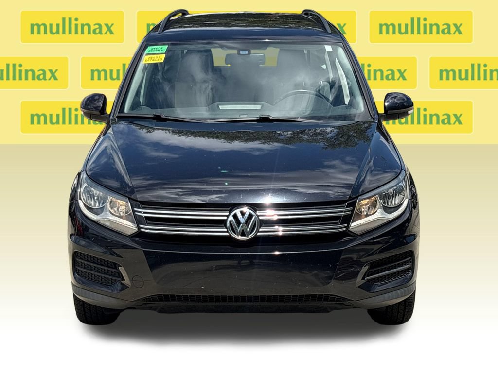 Used 2017 Volkswagen Tiguan S FWD image 14
