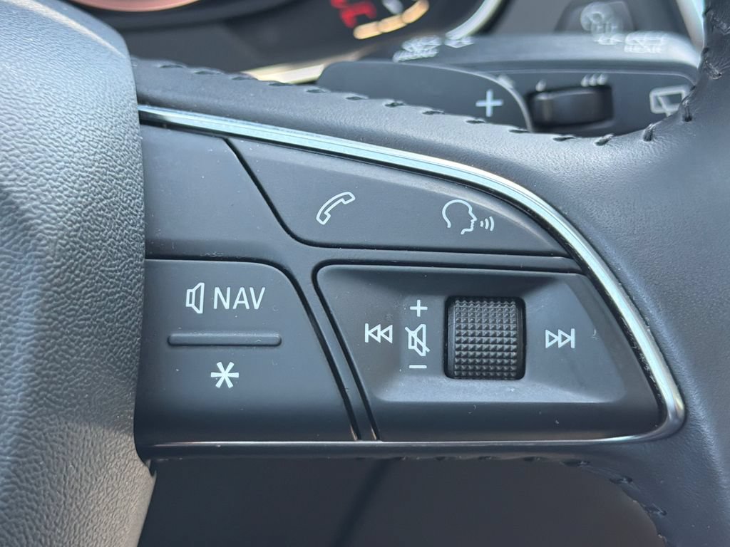 Used 2018 Audi Q5 2.0T Premium AWD/4WD image 24