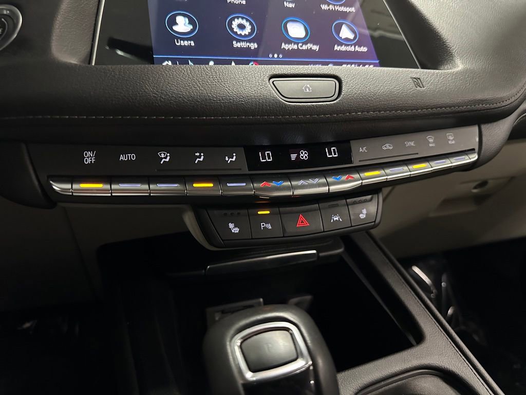 Used 2019 Cadillac XT4 Premium Luxury w/ Cold Weather Package FWD image 22