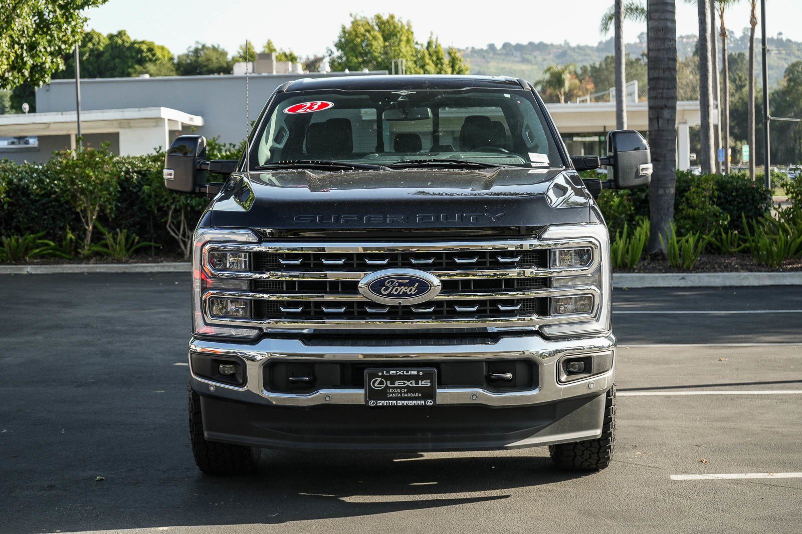 Used 2023 Ford F250 Lariat w/ Lariat Ultimate Package AWD/4WD image 2
