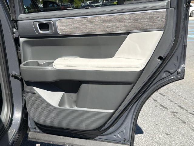 New 2027 Hyundai Santa Fe Limited AWD/4WD image 17