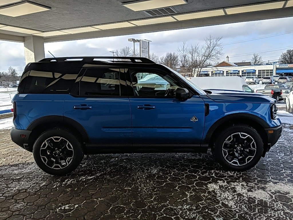 Used 2025 Ford Bronco Sport Outer Banks w/ Outer Banks Tech Package+ image 4