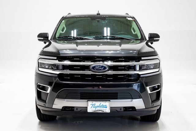 Used 2023 Ford Expedition Limited AWD/4WD image 4
