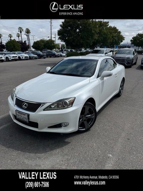 Used 2014 Lexus IS 250C w/ Navigation System Package RWD image 3