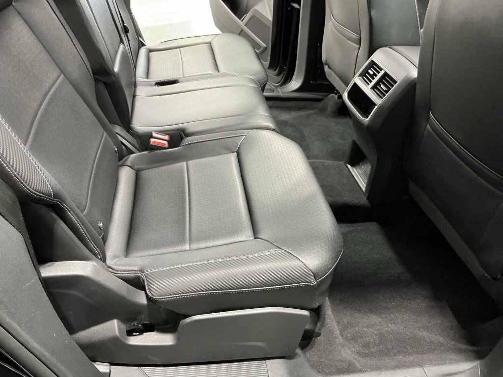 Used 2021 Volkswagen Atlas Cross Sport SEL image 21