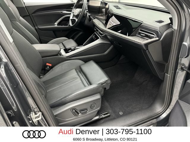 Used 2025 Audi Q5 Premium AWD/4WD image 25