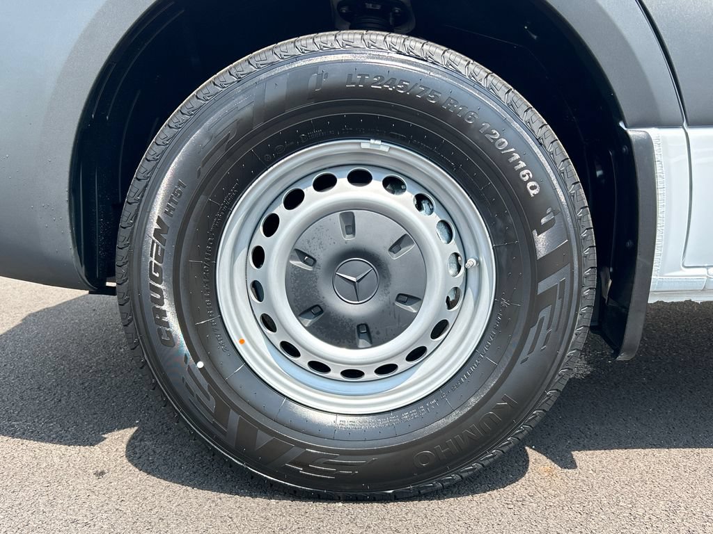 New 2026 Mercedes-Benz Sprinter 2500 image 29