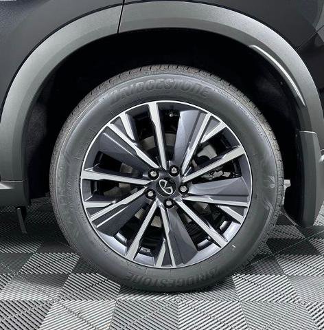 Certified 2026 INFINITI QX60 Luxe w/ Cargo Package image 11
