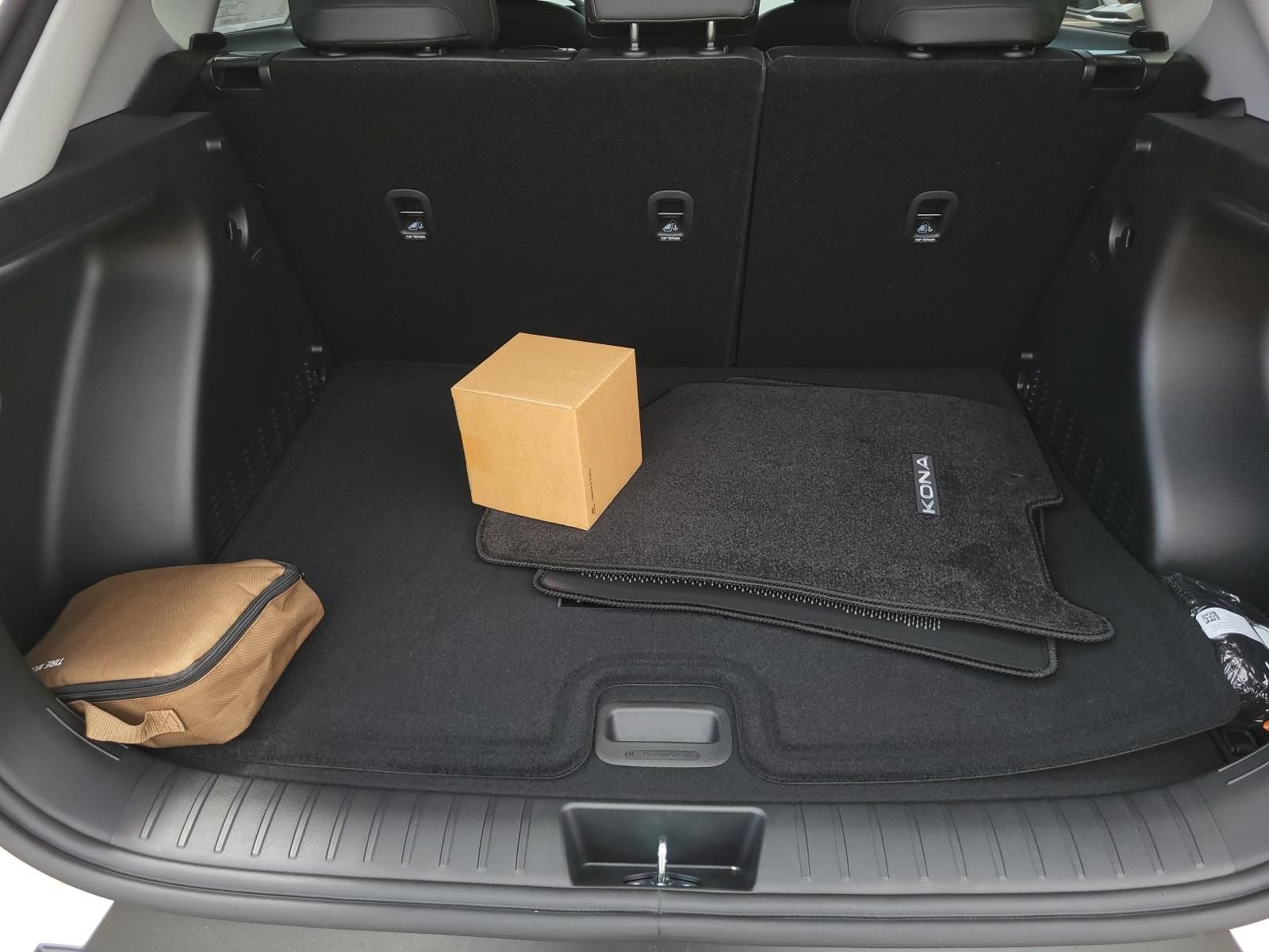 New 2026 Hyundai Kona SEL Premium FWD image 9
