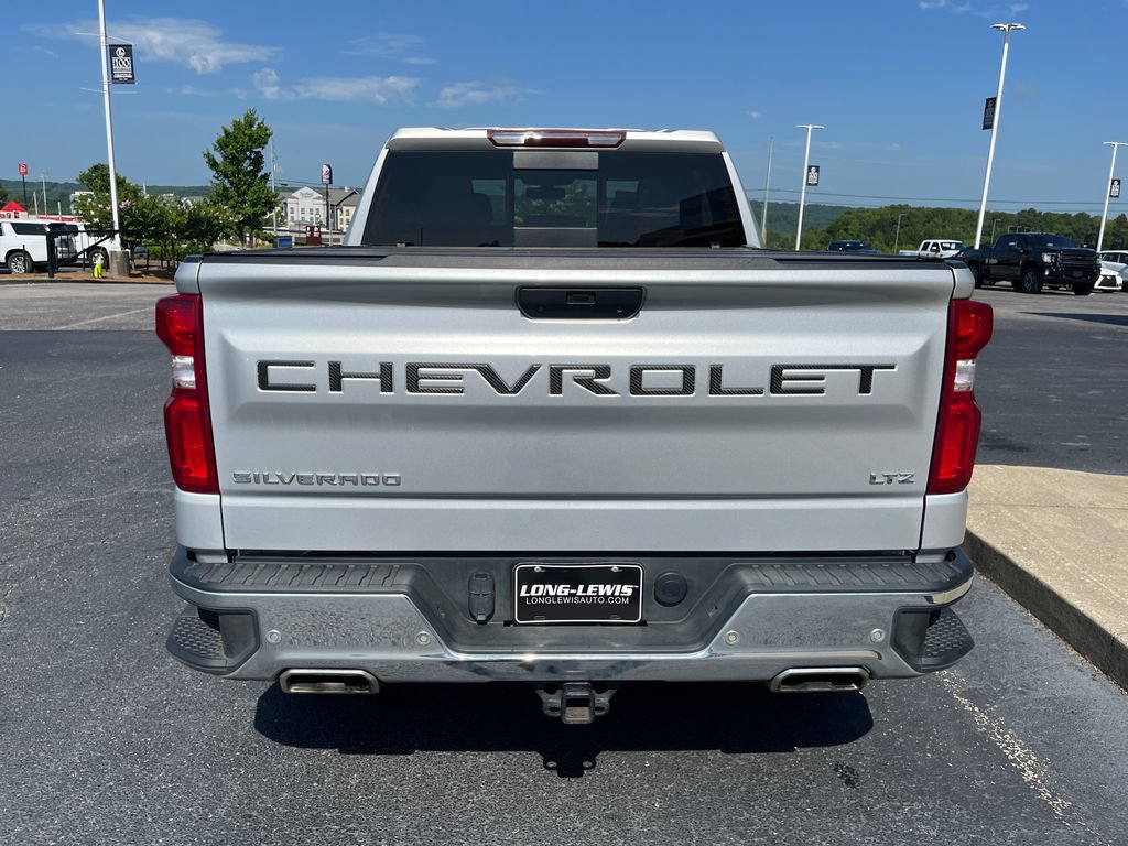 Used 2021 Chevrolet Silverado 1500 LTZ AWD/4WD image 4