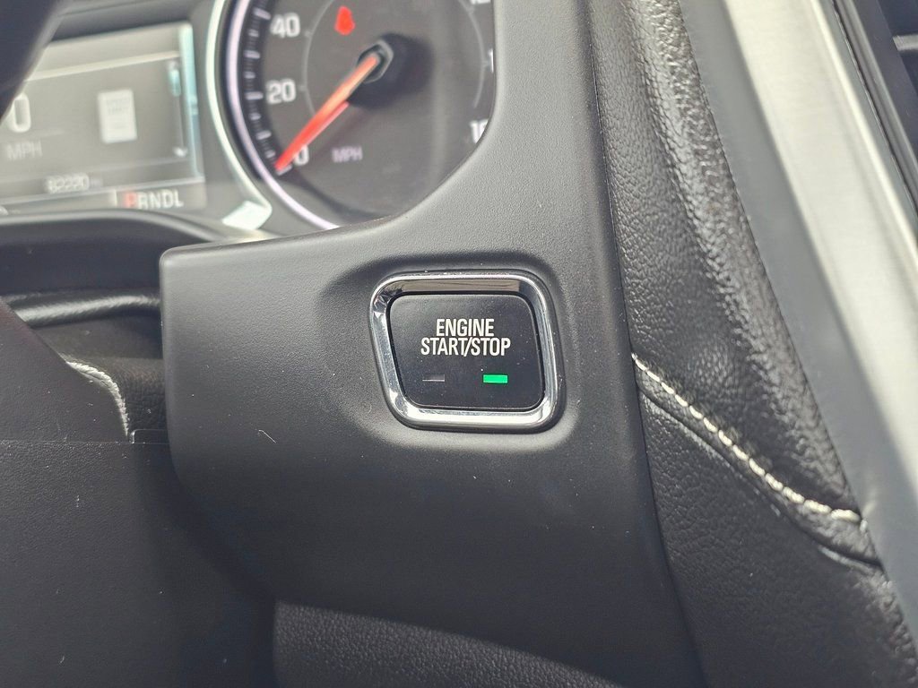 Used 2019 GMC Acadia SLT w/ Black Edition image 17