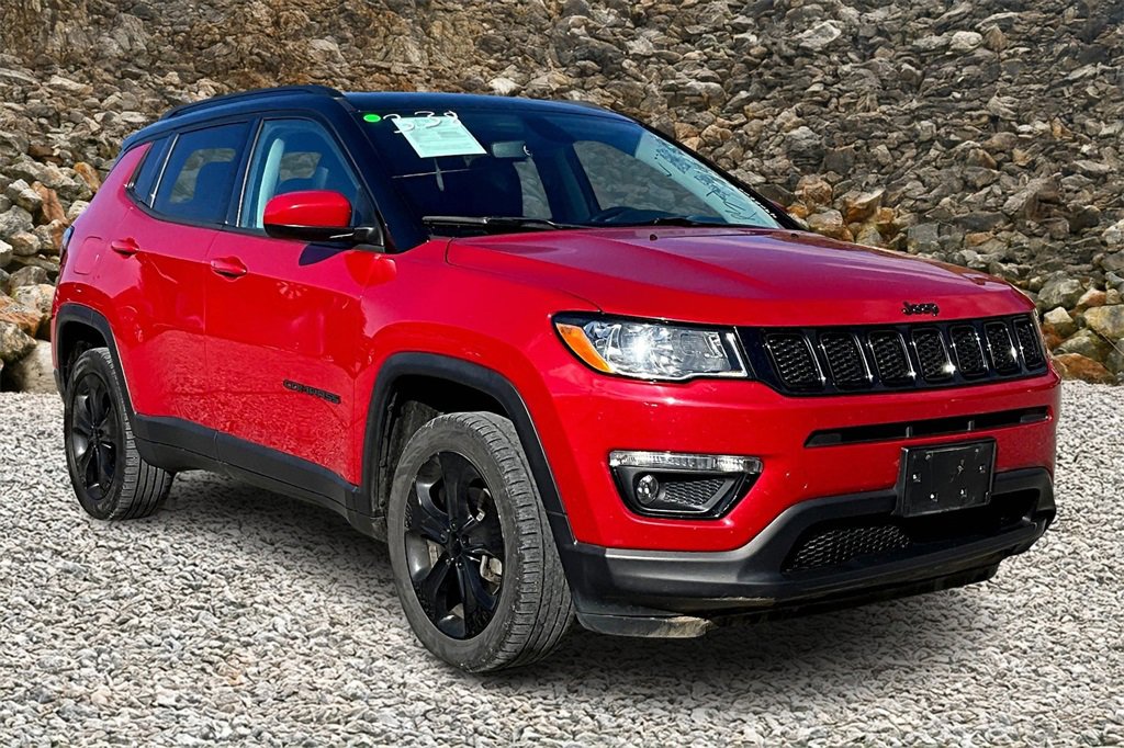 Used 2018 Jeep Compass Latitude image 9