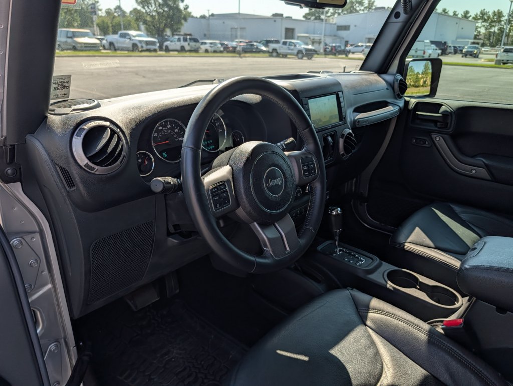 Used 2016 Jeep Wrangler Unlimited Sport AWD/4WD image 17