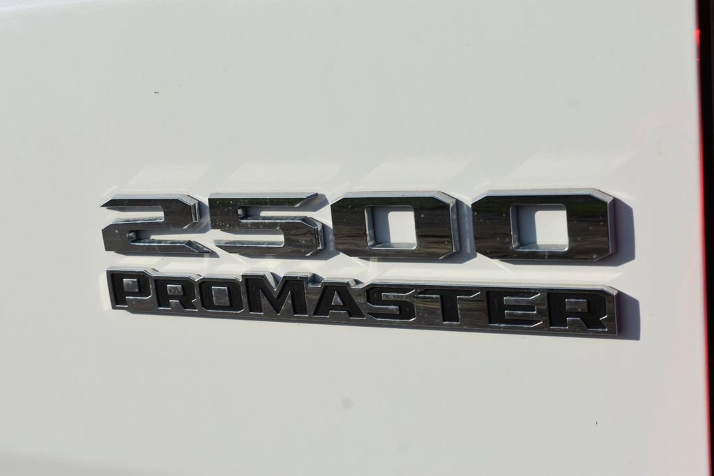 Used 2025 RAM ProMaster 2500 w/ Convenience Group FWD image 18