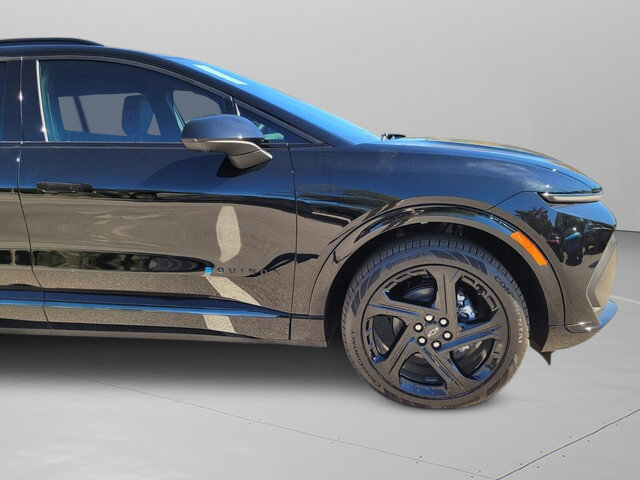 New 2026 Chevrolet Equinox EV RS image 9