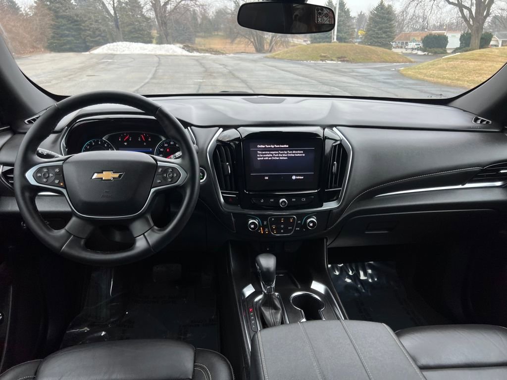 Used 2023 Chevrolet Traverse LT image 24