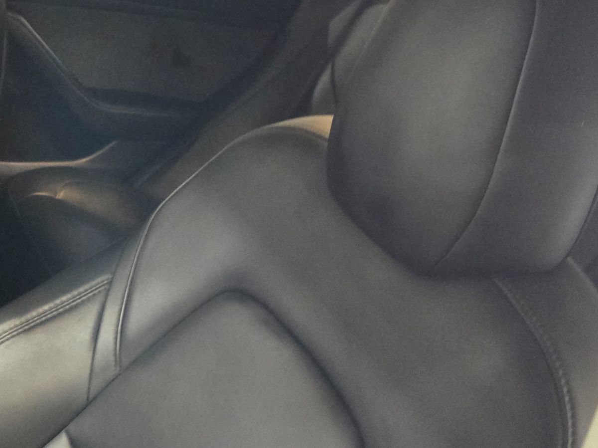 Used 2022 Tesla Model 3 Standard Range RWD image 38