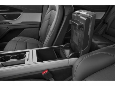 Certified 2024 Lincoln Nautilus Black Label w/ Jet Appearance Package (87T) AWD/4WD image 13