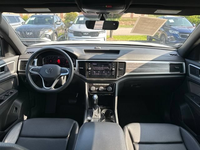 Used 2023 Volkswagen Atlas Cross Sport SE FWD image 10