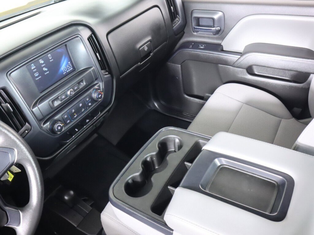 Used 2018 Chevrolet Silverado 1500 W/T w/ Trailering Package AWD/4WD image 27